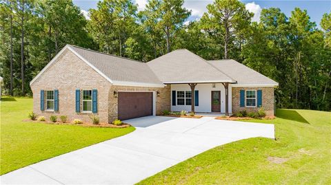 Photo of 5536 Cross Creek Drive Dr, Mobile, AL 36693 (MLS # 7679089)