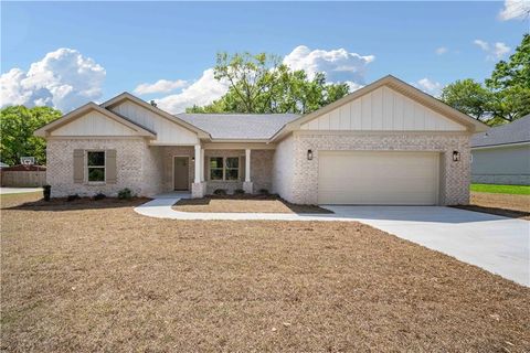 Photo of 7069 Country Oaks Drive, Irvington, AL 36544 (MLS # 7743215)
