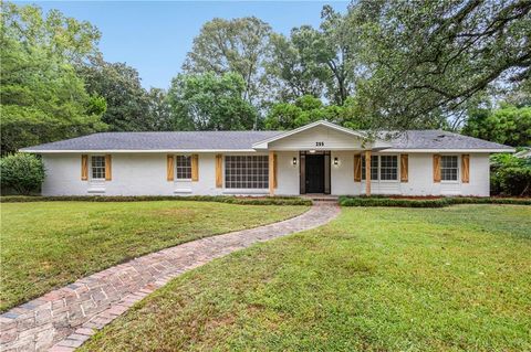 Photo of 255 Berkley Court, Mobile, AL 36606 (MLS # 7655900)