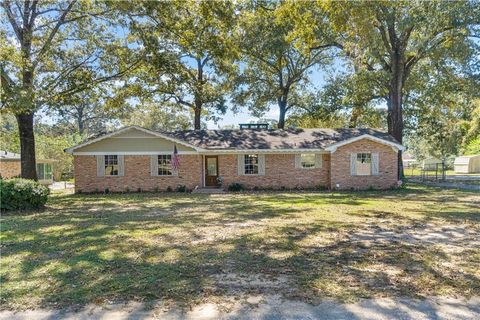 Photo of 5015 Golfway Drive, Mobile, AL 36613 (MLS # 7671148) Photo of 5015 Golfway Drive, Mobile, AL 36613 (MLS # 7671148)