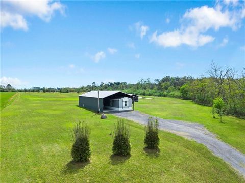 Photo of 15604 County Road 95, Elberta, AL 36530 (MLS # 7747032)