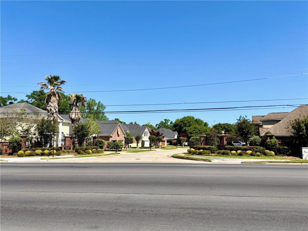 Mobile, Alabama 36609, United States, 4 Bedrooms Bedrooms, ,3 BathroomsBathrooms,Residential,Active,119321