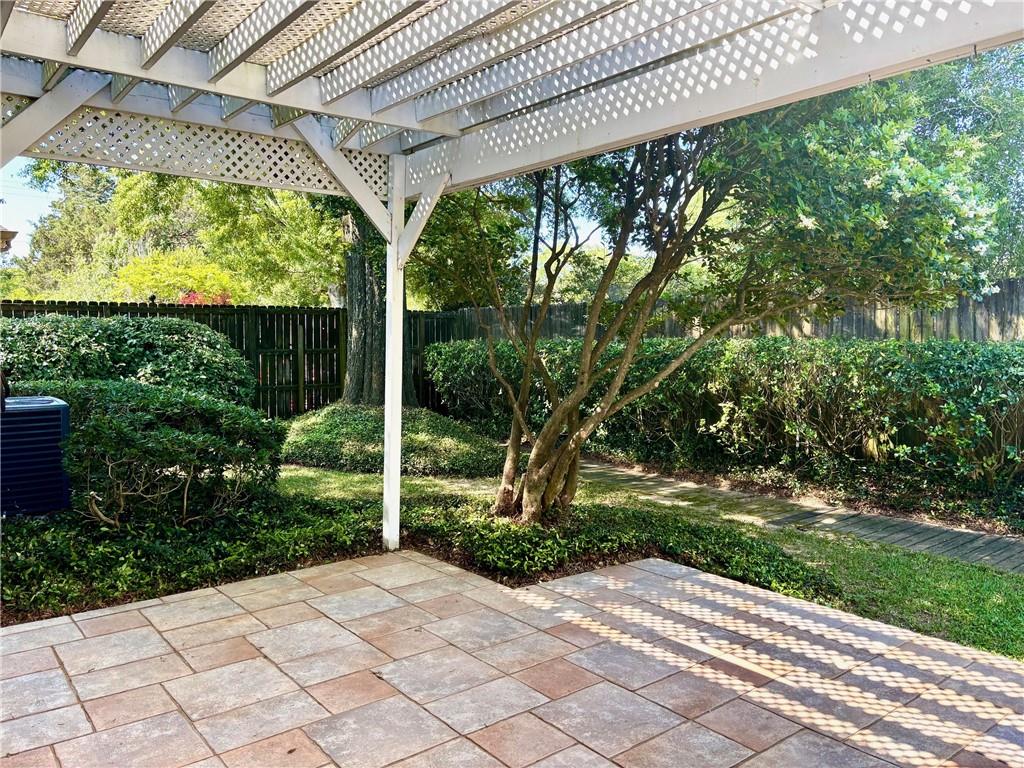 Mobile, Alabama 36609, United States, 4 Bedrooms Bedrooms, ,3 BathroomsBathrooms,Residential,Active,119321