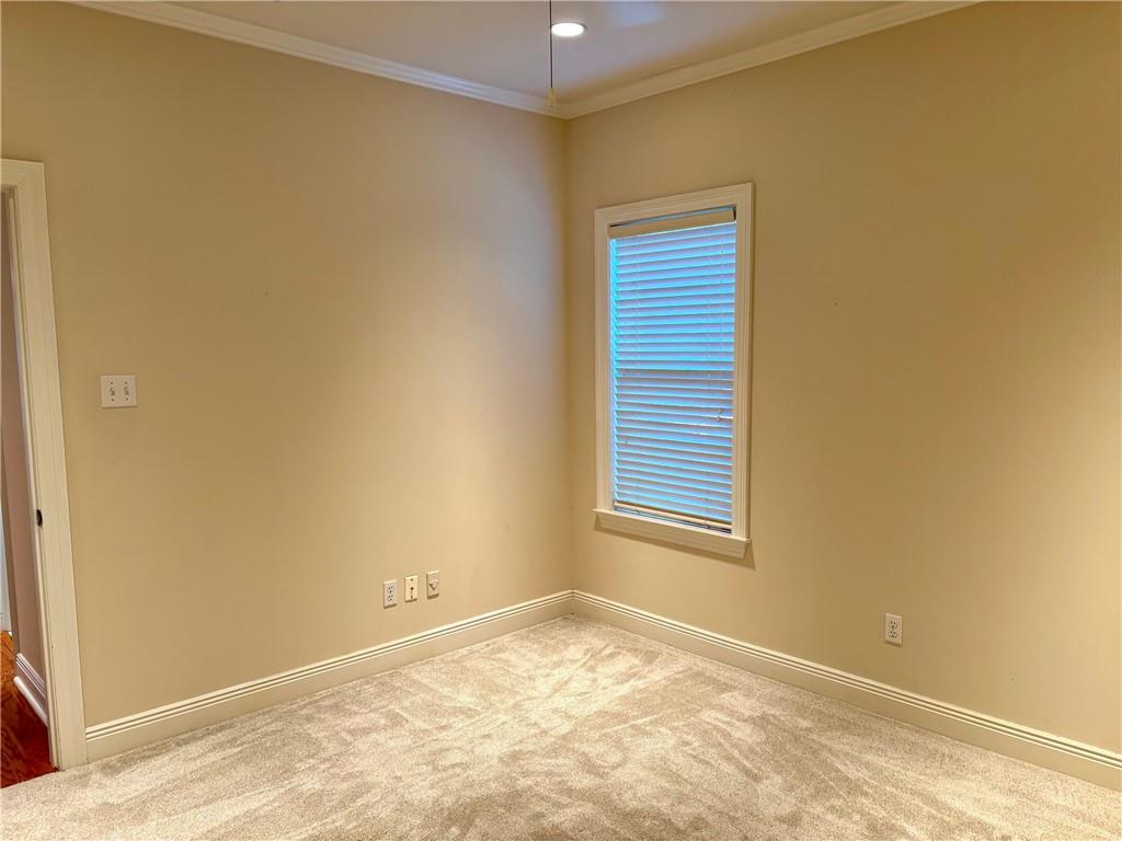 Mobile, Alabama 36609, United States, 4 Bedrooms Bedrooms, ,3 BathroomsBathrooms,Residential,Active,119321