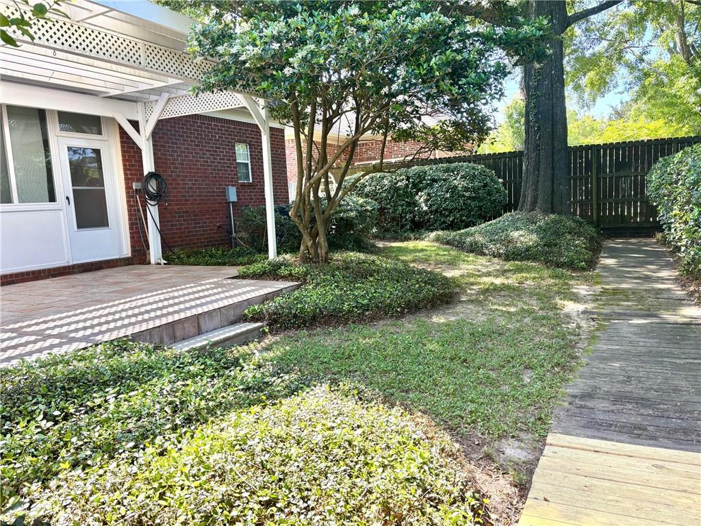 Mobile, Alabama 36609, United States, 4 Bedrooms Bedrooms, ,3 BathroomsBathrooms,Residential,Active,119321