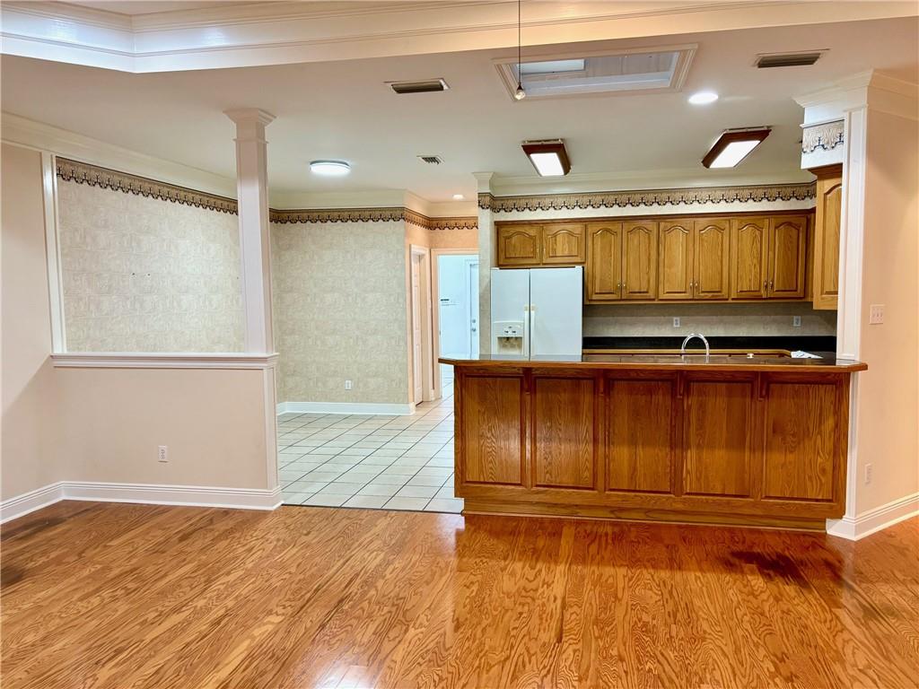 Mobile, Alabama 36609, United States, 4 Bedrooms Bedrooms, ,3 BathroomsBathrooms,Residential,Active,119321