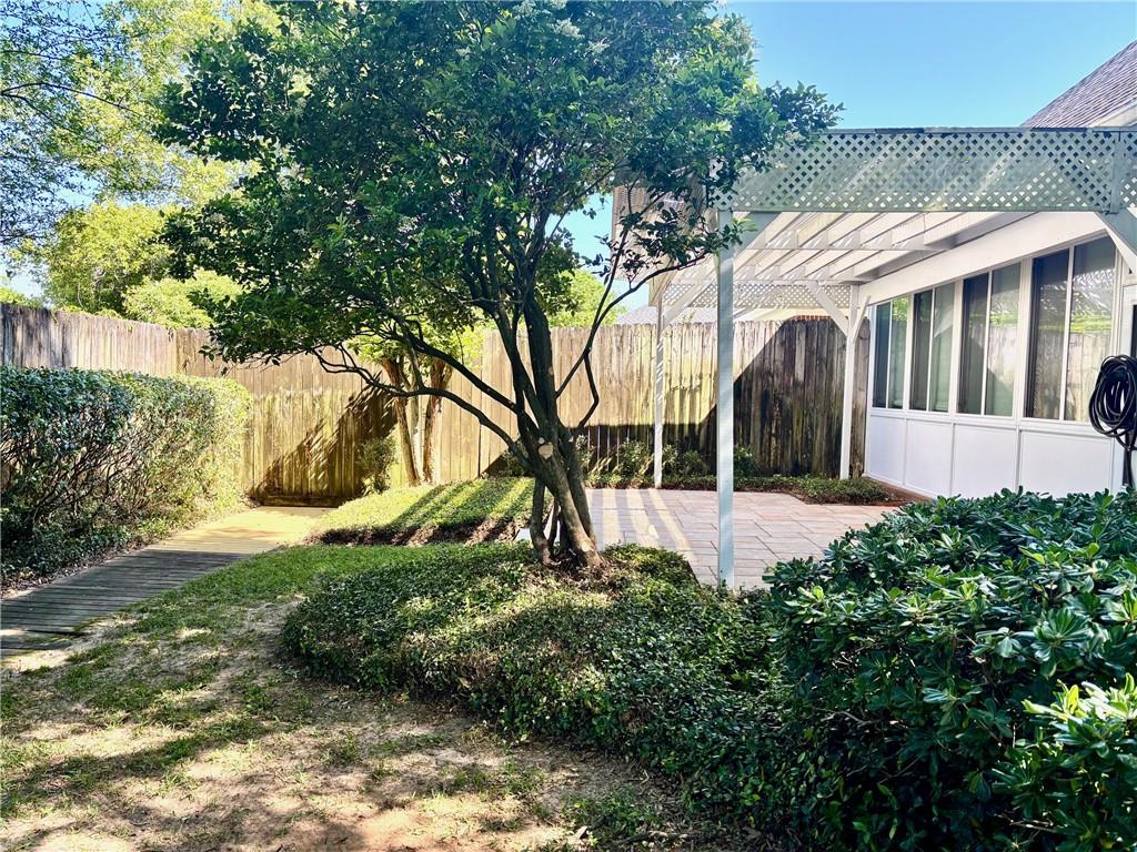 Mobile, Alabama 36609, United States, 4 Bedrooms Bedrooms, ,3 BathroomsBathrooms,Residential,Active,119321