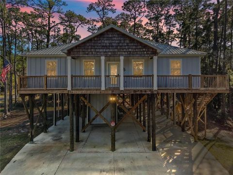 Photo of 501 Conde Avenue, Dauphin Island, AL 36528 (MLS # 7724197)
