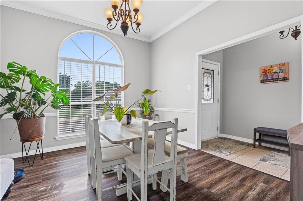 1609 Woodberry Drive - Photo 3