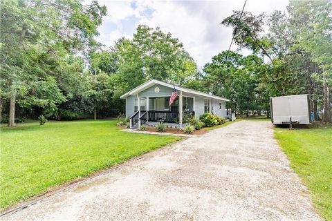 Photo of 11825 Old Shipyard Road, Coden, AL 36523 (MLS # 7615181) Photo of 11825 Old Shipyard Road, Coden, AL 36523 (MLS # 7615181)