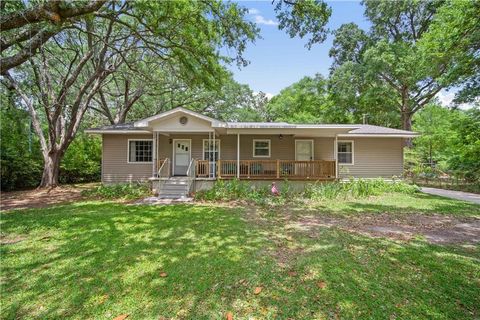 Photo of 430 Bayou Sara Avenue, Saraland, AL 36571 (MLS # 7763065)