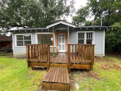 Photo of 400 Short St Charles Avenue, Mobile, AL 36617 (MLS # 7641975)