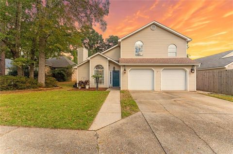 Photo of 871 Briar Court W, Mobile, AL 36609 (MLS # 7684082)