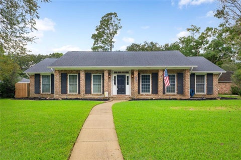 Photo of 6001 Timberly Road N, Mobile, AL 36609 (MLS # 7840143)