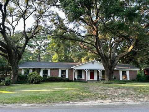 Photo of 322 Thunderbird Drive, Satsuma, AL 36572 (MLS # 7680092)