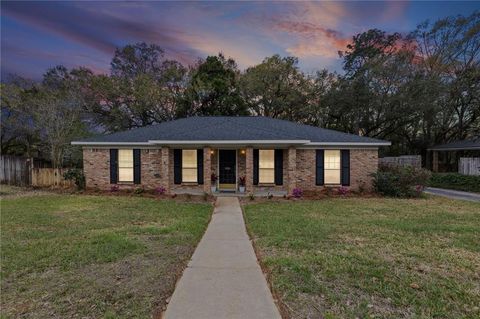 Photo of 5905 Ole Mill Road, Mobile, AL 36609 (MLS # 7736175)