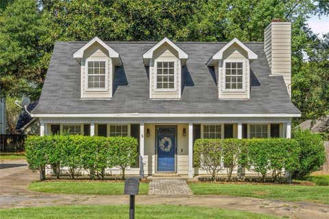 Photo of 802 Henckley Avenue, Mobile, AL 36609 (MLS # 7827080)