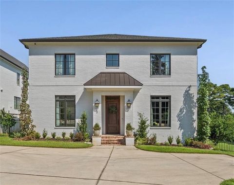 Photo of 2 Gaillard Street, Mobile, AL 36608 (MLS # 7638737)