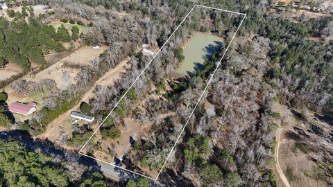 Photo of 27210 Wilcox Road, Robertsdale, AL 36567 (MLS # 7713510)