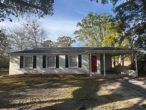 Photo of 2504 Farnell Drive, Mobile, AL 36605 (MLS # 7738574)