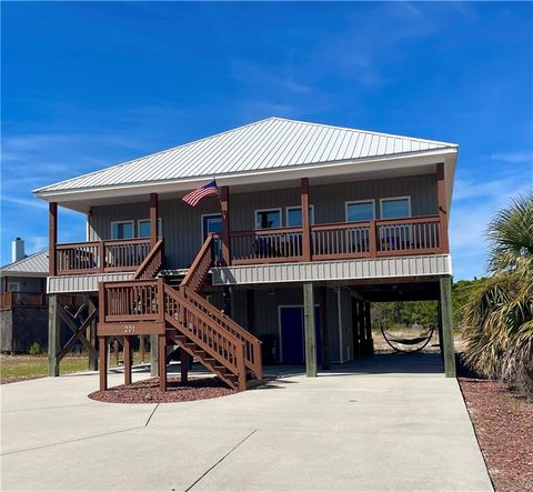 Photo of 201 Arias Court, Dauphin Island, AL 36528 (MLS # 7620410)