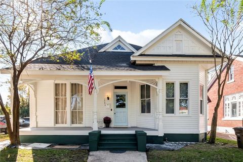 Photo of 1505 Government Street, Mobile, AL 36604 (MLS # 7624619) Photo of 1505 Government Street, Mobile, AL 36604 (MLS # 7624619)