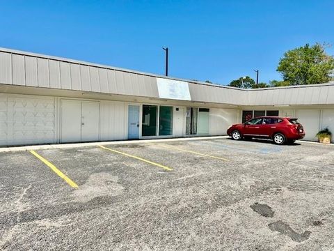 Photo of 3018-B Airport Boulevard #2, Mobile, AL 36606 (MLS # 7739799)