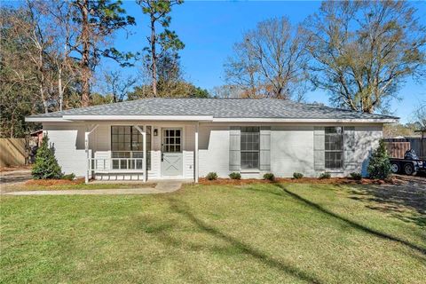 Photo of 4108 Chicago Avenue, Loxley, AL 36551 (MLS # 7705922)