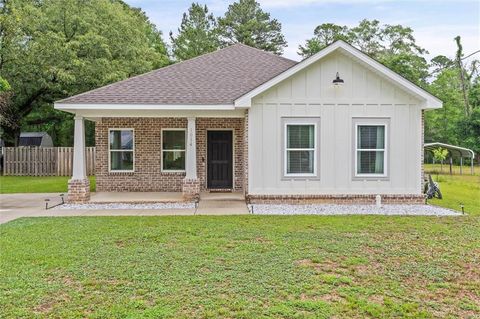 Photo of 1014 Martha Alleyn Drive, Saraland, AL 36571 (MLS # 7763118)