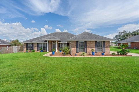 Photo of 1427 Hunters Ridge Drive W, Mobile, AL 36695 (MLS # 7832682)
