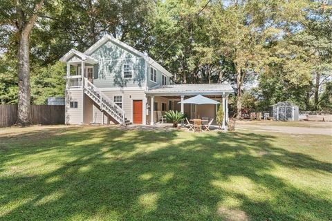 Photo of 6980 Laverne Drive S, Mobile, AL 36618 (MLS # 7798182)