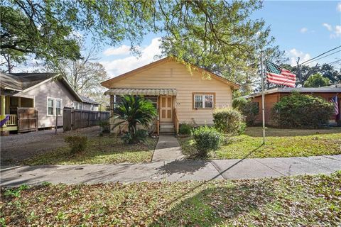 Photo of 313 Morgan Avenue, Mobile, AL 36606 (MLS # 7711348)