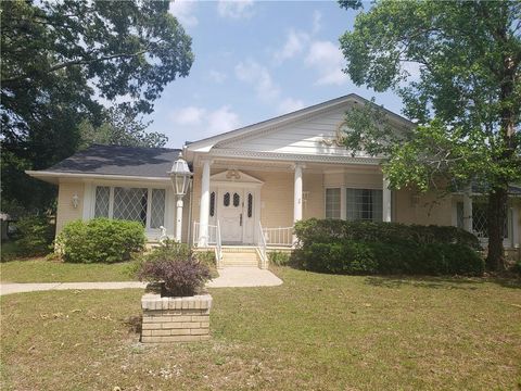 Photo of 1221 Westbury Drive, Mobile, AL 36609 (MLS # 7763966)