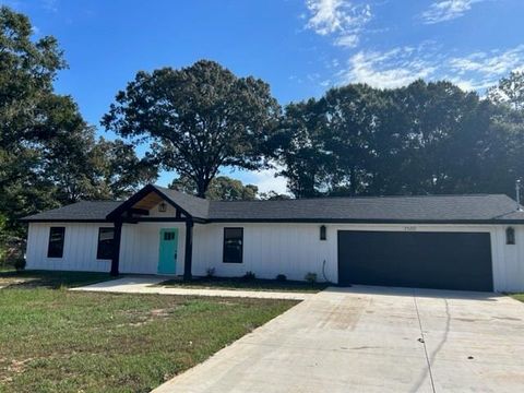 Photo of 2500 Melanie Court W, Semmes, AL 36575 (MLS # 7661793) Photo of 2500 Melanie Court W, Semmes, AL 36575 (MLS # 7661793)