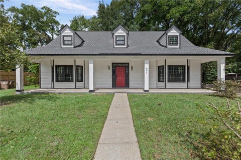 Photo of 801 Highpoint Circle, Mobile, AL 36693 (MLS # 7851053)
