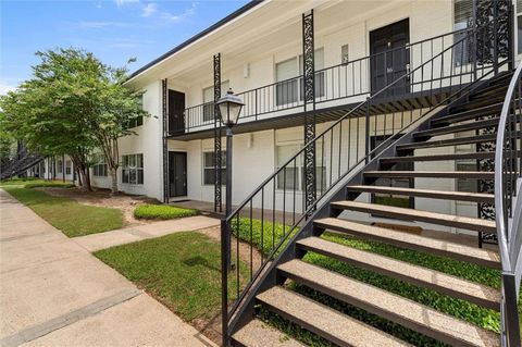 Photo of 4009 Old Shell Road #C14, Mobile, AL 36608 (MLS # 7688776)