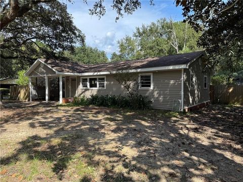 Photo of 3701 Martha Court, Mobile, AL 36605 (MLS # 7761336)