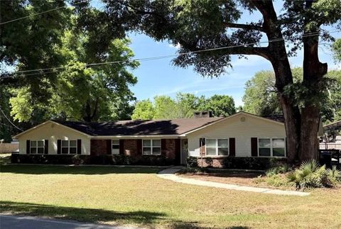 Photo of 400 Juniper Avenue, Satsuma, AL 36572 (MLS # 7767885)
