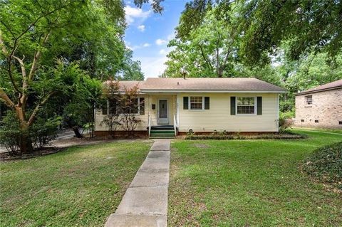 Photo of 321 Thornhill Circle, Mobile, AL 36606 (MLS # 7673739)