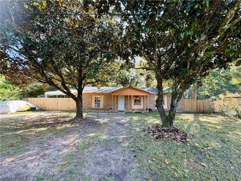 Photo of 6641 Merlin Drive, Mobile, AL 36619 (MLS # 7673399)