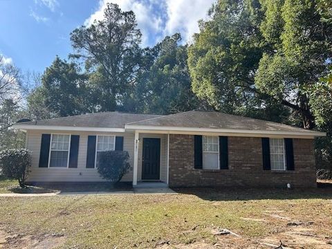 Photo of 2515 Gill Road, Mobile, AL 36605 (MLS # 7722501)