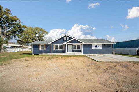 Photo of 7970 Tanner Williams Road, Mobile, AL 36608 (MLS # 7540577)