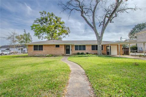 Photo of 3805 Austill Lane, Mobile, AL 36608 (MLS # 7739707)