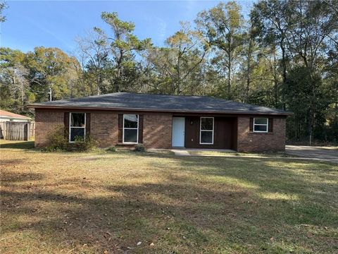 Photo of 3613 Kent Road, Mobile, AL 36605 (MLS # 7693356)