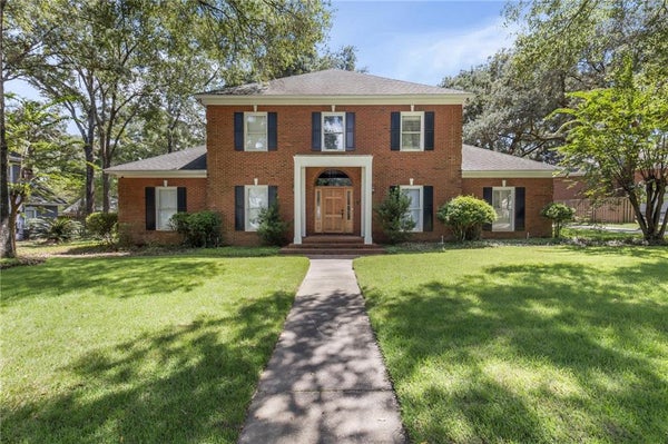 7023 CHARLESTON OAKS DR N, MOBILE, AL 36695 - Image c2f8a87947ef5de65ff20545e192a701/4140972649