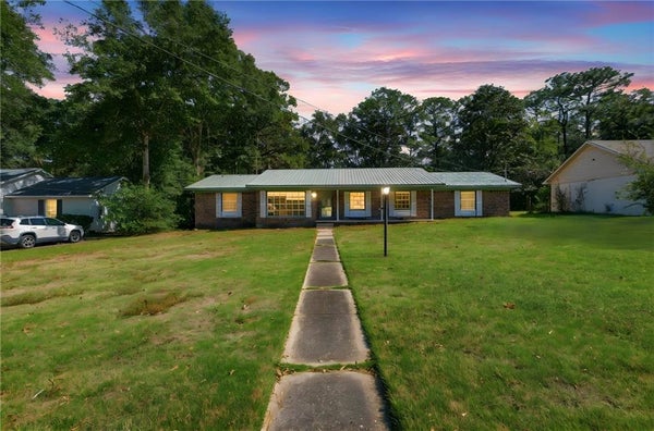1108 LOCARNO ST, MOBILE, AL 36608 - Image c3feee78e458bdcafdbdbc7d596d9523/3959414590