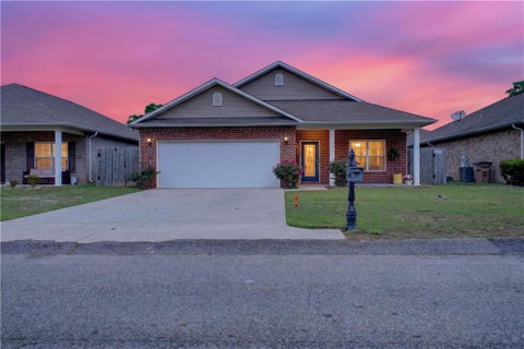 Photo of 7900 Park Place Drive, Mobile, AL 36608 (MLS # 7814545)
