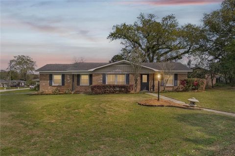Photo of 2768 Brookwood Drive, Mobile, AL 36606 (MLS # 7733899)