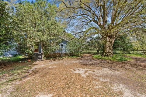 Photo of 3200 Driskell Loop Road N, Wilmer, AL 36587 (MLS # 7738118)