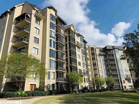 Photo of 18269 Colony Drive #406, Fairhope, AL 36532 (MLS # 7723199)